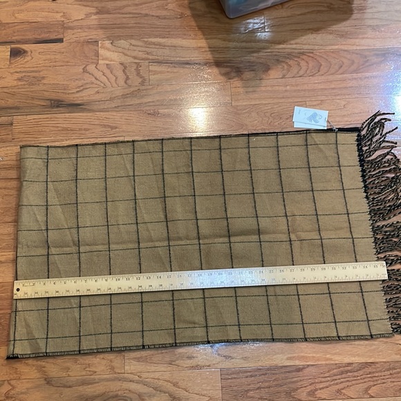 Shawl Wrap Drape NWT Orange Ebony Color with Fringe - Picture 6 of 10